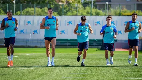 Мартин Георгиев тренира с първия отбор на Барселона