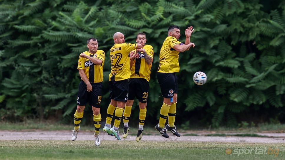 Ботев Нови пазар падна от Септември Драгоево Област Шумен 4
