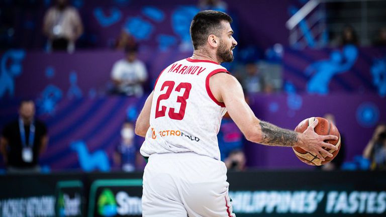 Плеймейкърът на мъжкия национален отбор по баскетбол Станимир Маринов ще