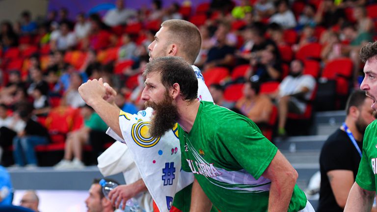 Мъжкият национален отбор на България по баскетбол излиза за задължителна