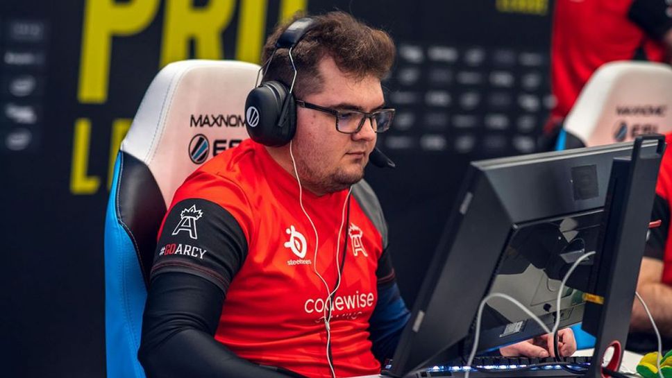 Павел "dycha" Диха се раздели с отбора си