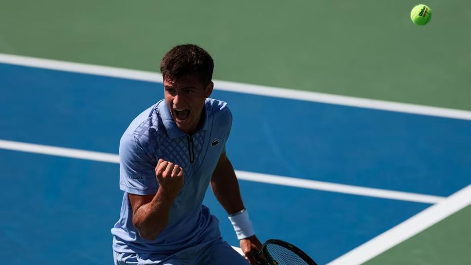 Александър Василев продължи с отличното си представяне на US Open