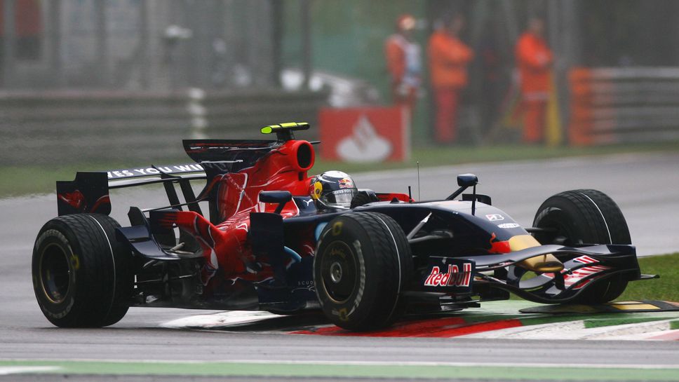 Паметната победа на Себастиан Фетел с отбора на Торо Росо