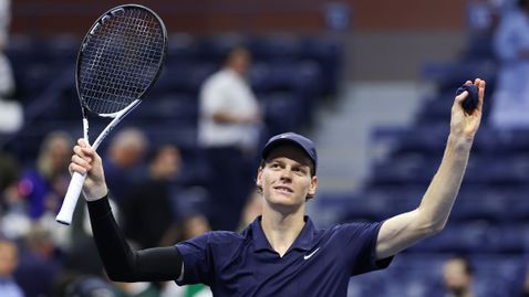 Синер не срещна затруднения в италианския четвъртфинал с Мусети