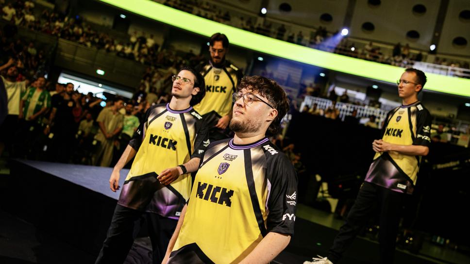 Vitality обърна FURIA и стигна полуфинал на BLAST Open в Порто