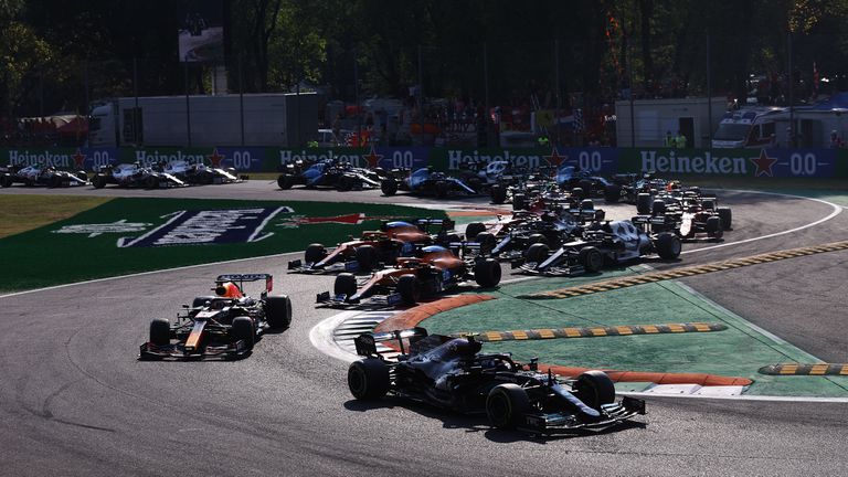Формула 1 ще има повече спринтови състезания през 2022 година
