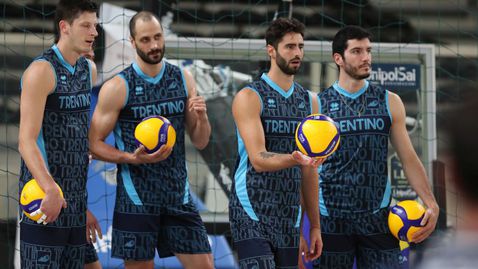 Матей Казийски с 11 точки за победа на Тренто! Георги Петров със 7 точки за Падуа