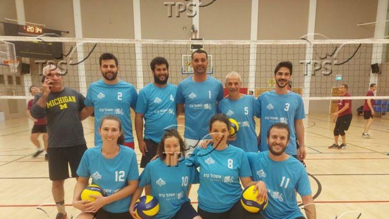 ТПС: Уникален отбор от Ерусалим прави история в израелския волейбол