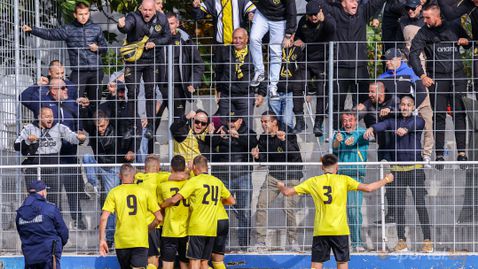  Миньор и Струмска популярност не съумяха да се отдалечат от рисковата зона след тъждество в Перник 