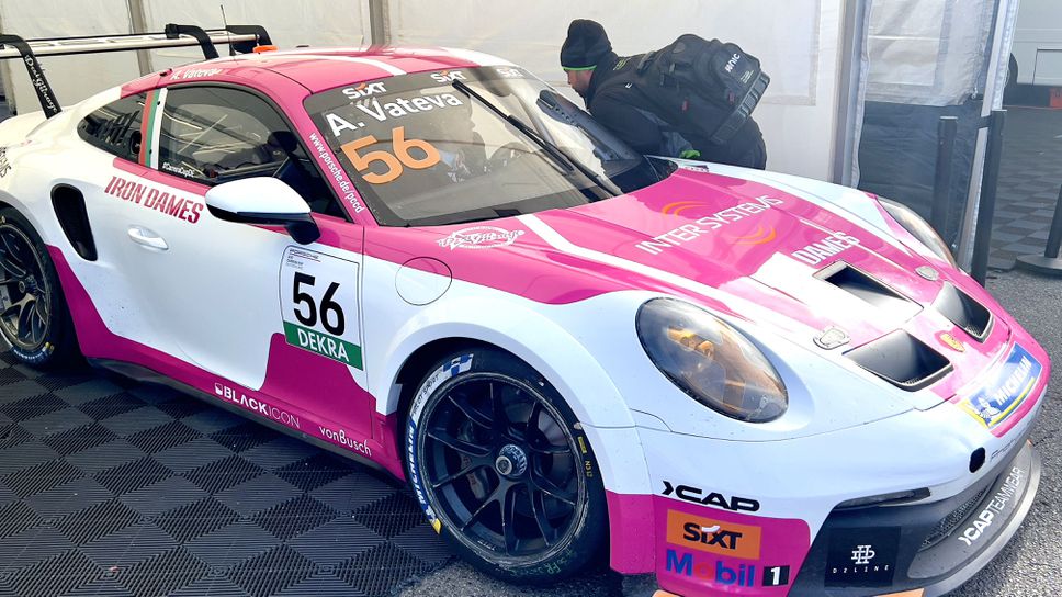 7-о място за Алекс Вътева в предпоследния старт в Carrera Cup Германия