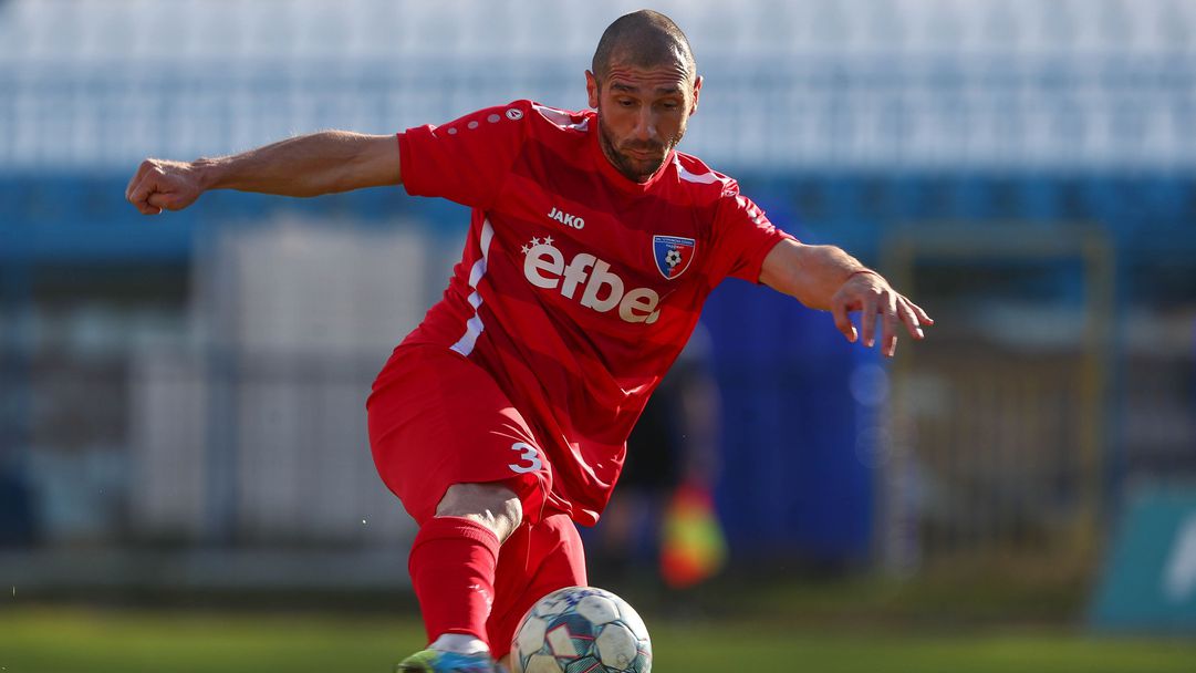 Банско привлече опитен защитник