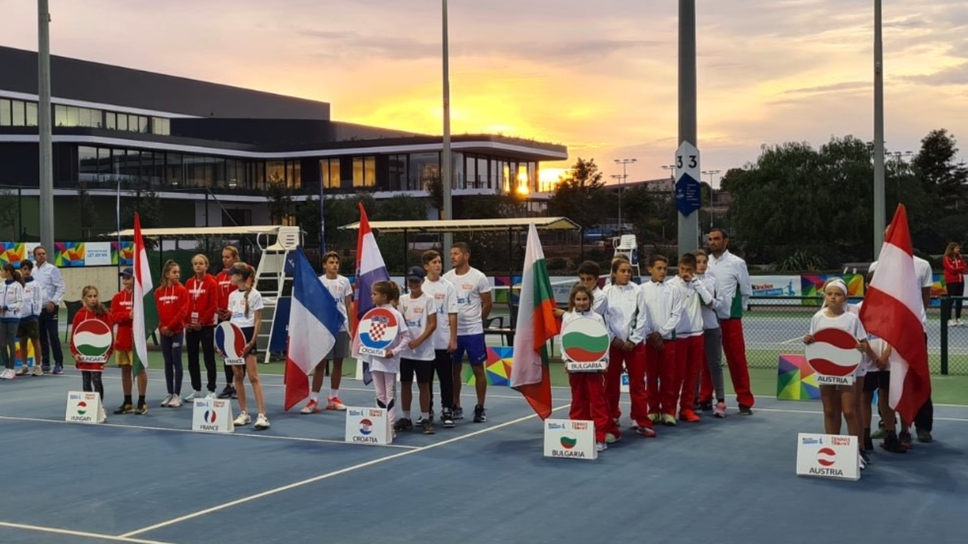 Два финала за родните таланти на световните финали на веригата „Киндер +”