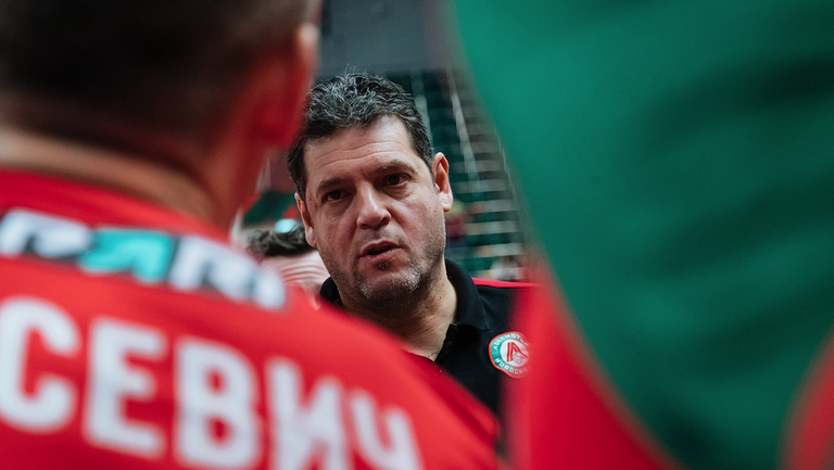 Новият селекционер на мъжкия национален отбор на България Пламен Константинов