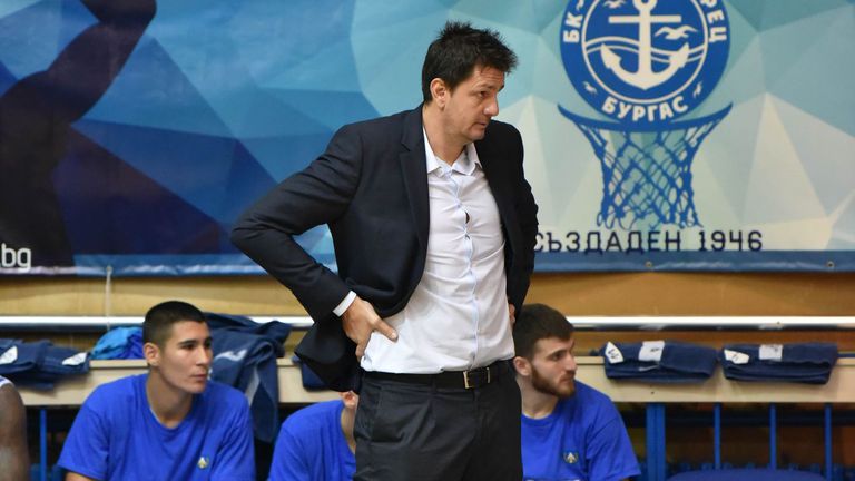 Старши треньорът на Левски Димитър Ангелов остана щастлив от първия