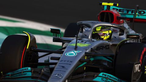  Хамилтън е бил шокиран от формата на Мерцедес при започване на сезона 