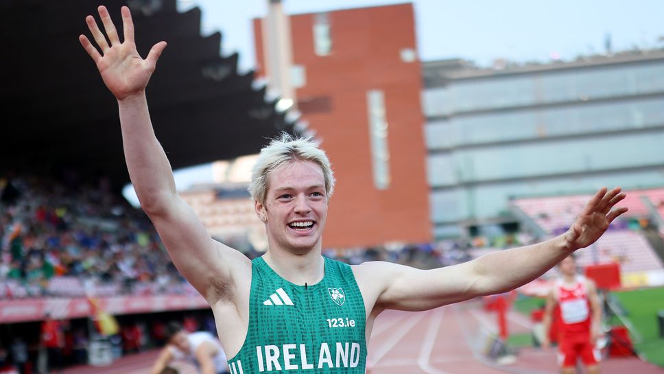 Шампионът на 400 метра Кели: Не погледнах назад след смяната на ръгбито с лека атлетика