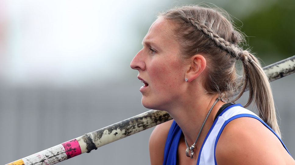 Олимпийската медалистка Холи Брадшоу споделя за преживяванията си с онлайн тормоз