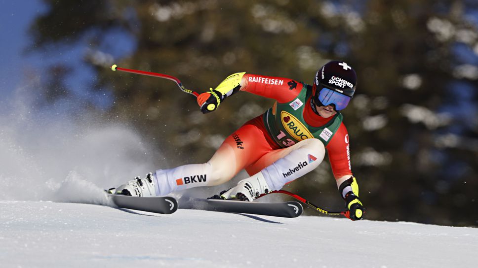 Корин Зутер триумфира в първия супергигантски слалом за сезона