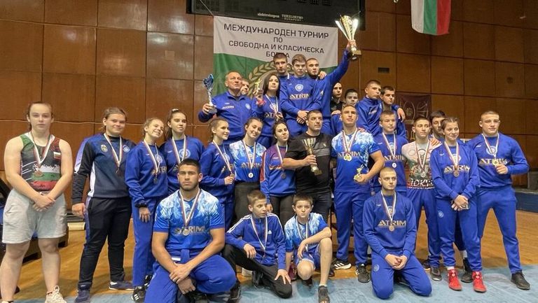 Над 270 състезатели участваха в международния турнир по борба "Данко Дачев"