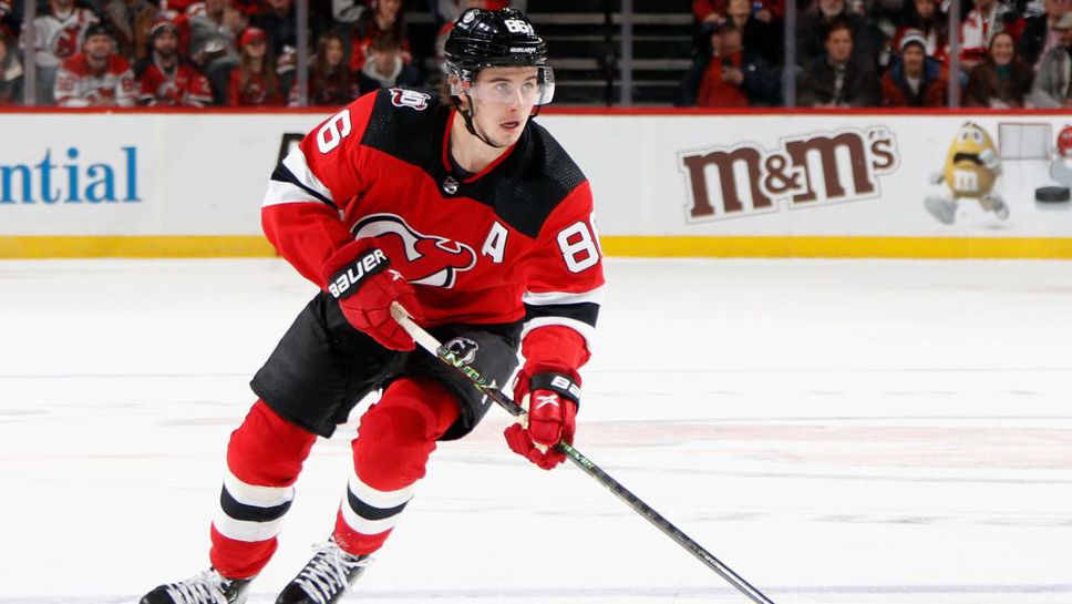 Ню Джърси постави клубен рекорд при победа срещу Филаделфия в НХЛ