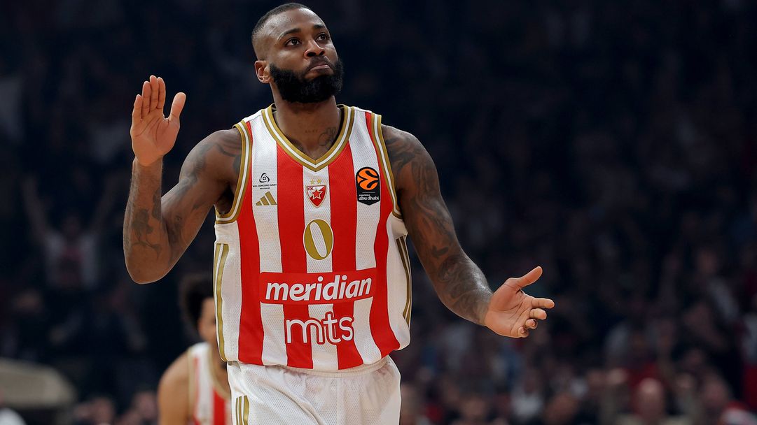 Звезда все още не знае къде ще играе мача си с Дубай