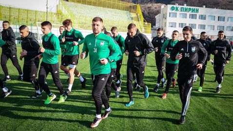  Пирин (Благоевград) стартира подготовка с трима футболисти на проби 