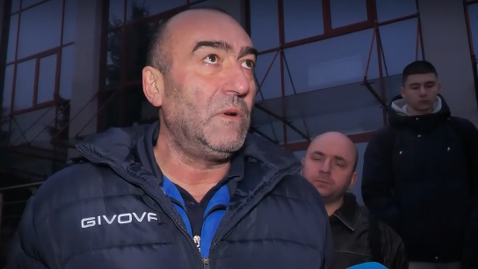 Изгониха деца от волейболен клуб в Дупница от модерната спортна зала в града