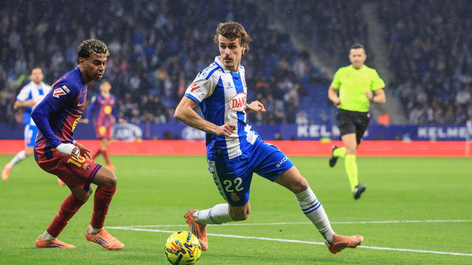 Барселона хареса защитник, който блесна срещу Ямал