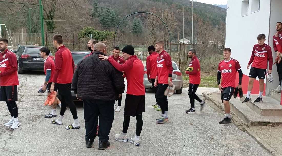 Беласица започна подготовка с доста нови футболисти