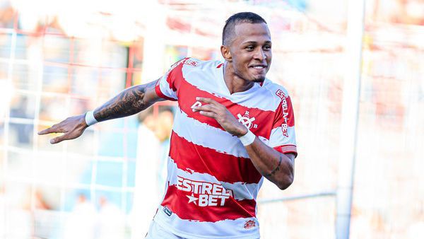 ЦСКА осъществи още един входящ трансфер с привличането на крилото