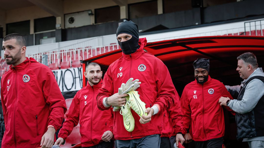 Локо (Сф) стартира подготовка с почит към Димитър Пенев, Генчев обяви първия трансфер