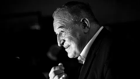 Инициативен комитет предлага улица и алея да бъдат кръстени на Димитър Пенев