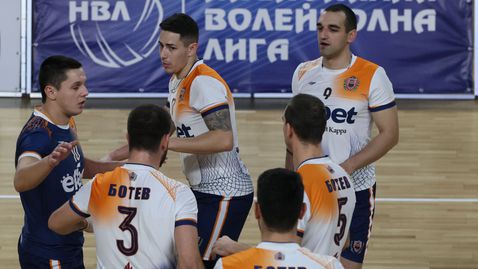 Ботев (Луковит) обърна Раковски за втора победа в Efbet Супер Волей 🏐