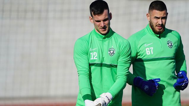  Лудогорец възобнови тренировки, Слуга с първо занятие 