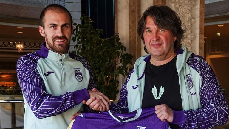  Бивш халф на ЦСКА - София подписа с първокласен съветски клуб 