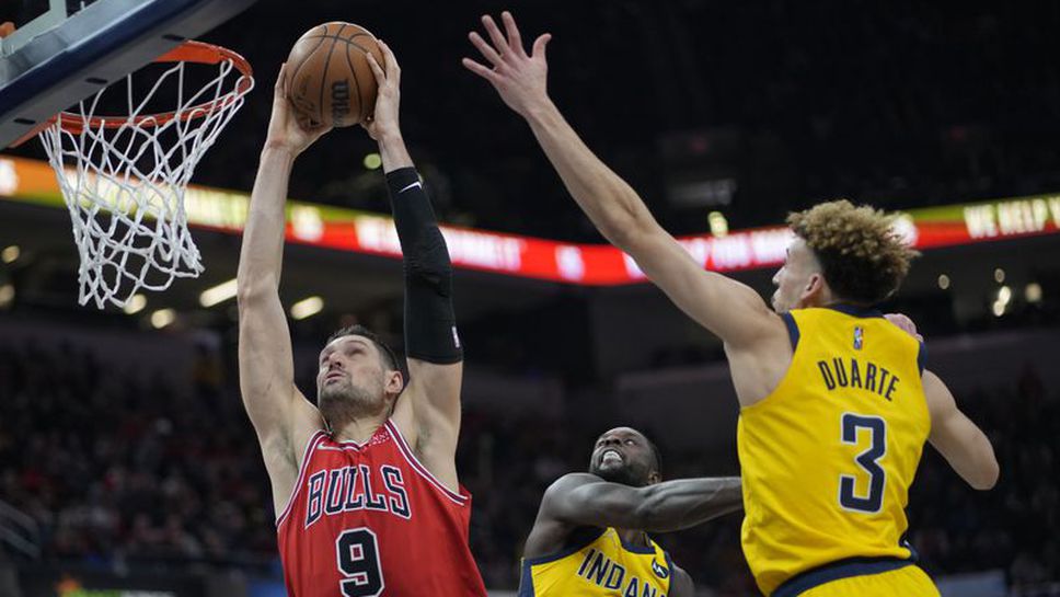 Никола Вучевич отбеляза рекордните за сезона 36 точки и взе 17 борби, а Чикаго победи Индиана