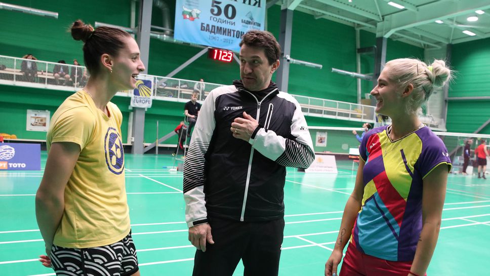 Ясни са полуфиналите при жените на държавното първенство по бадминтон