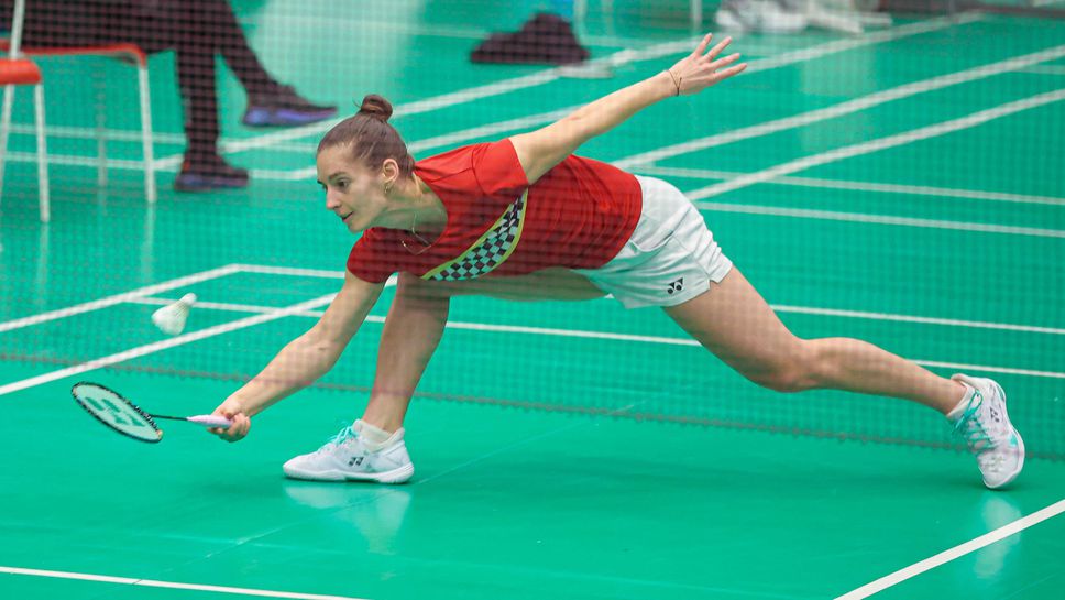 Стефани Стоева и Даниел Николов с по 3 титли Държавното по бадминтон в София