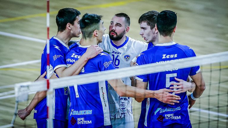 Волейболният отбор на Левски постигна невероятна втора поредна и общо