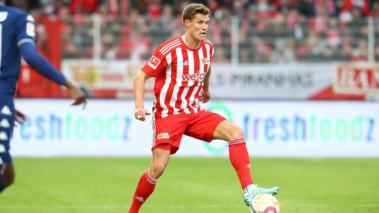 Сензацията в Бундеслигата този сезон Унион Берлин продължи договора на