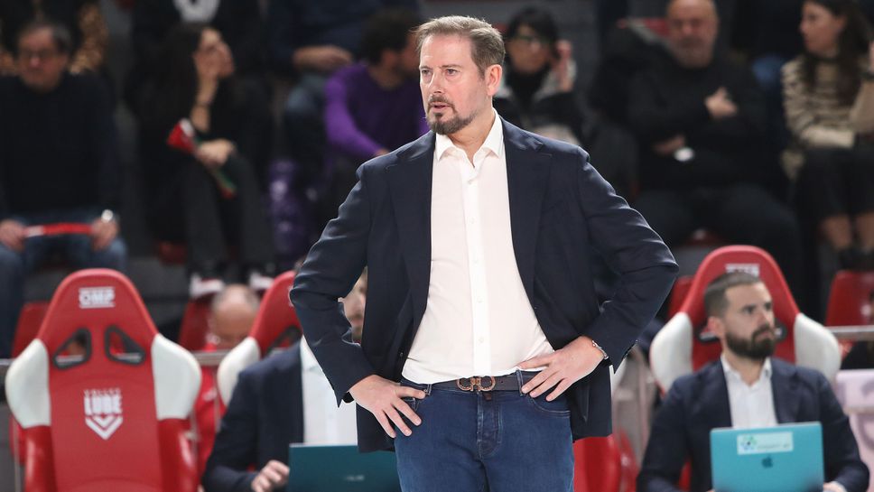 Алберто Джулиани остава начело Модена до 2026-а