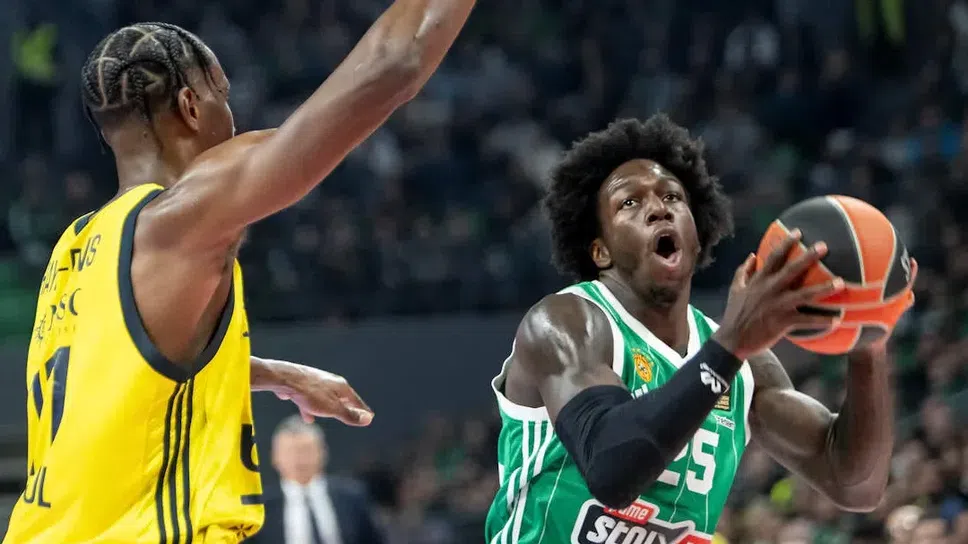 Съдбата се усмихна на Панатинайкос в титаничен сблъсък с Фенербахче