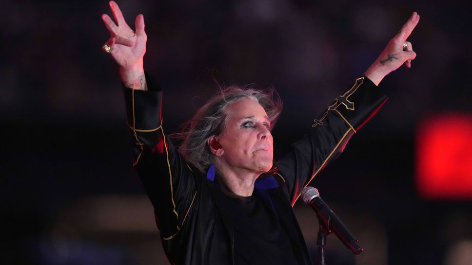 Ози Озбърн ще се сбогува със сцената на стадиона на Астън Вила