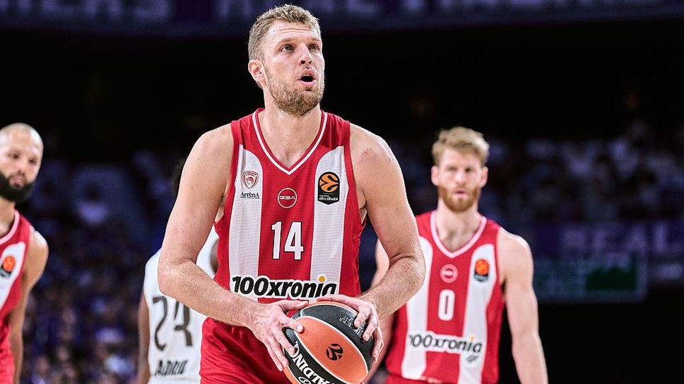 Везенков и Уолкъп под въпрос за гръцкото дерби в Евролигата, Милутинов се завръща