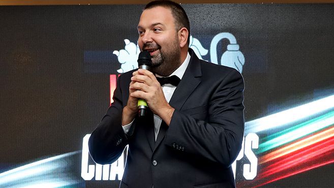 Президентът на Българска снукър федерация Олег Велинов е главен герой