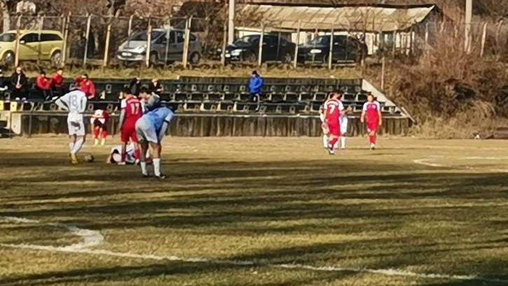 Контузията хвърли сянка върху еуфорията в Светкавица Търговище от вчерашното