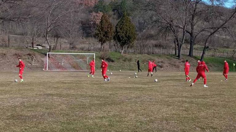  Септември (Тервел) без петима 