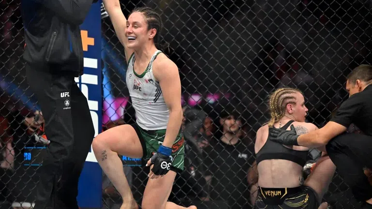 Алекса Грасо е новата шампионка на UFC в категория муха Мексиканката