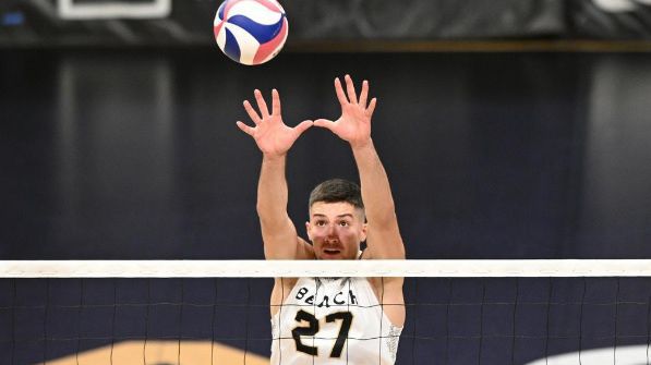 Лазар Бучков и Лонг Бийч с нова победа в САЩ