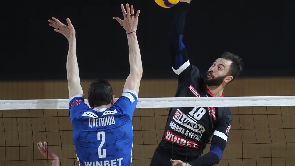 Нефтохимик приема Левски във втория полуфинал от WINBET плейофи в Суперлигата